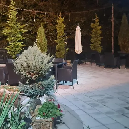 S San 호텔 노비파자르